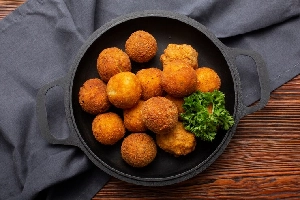 Arancini (Italian rice balls)