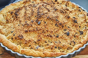 Dutch crumb pie