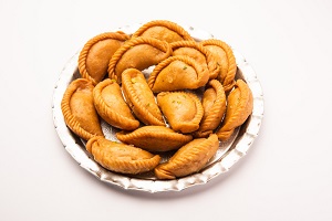 Gujiya (Indian sweet)