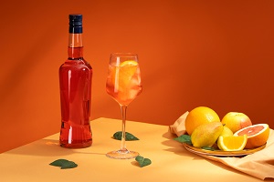 Orange liqueur