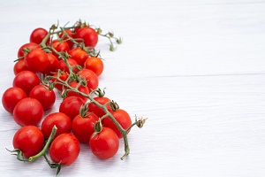 Vine tomatoes