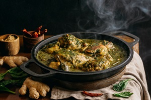 Xacuti chicken (Indian curry dish made with chicken)