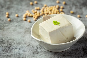 Yogurt cheese