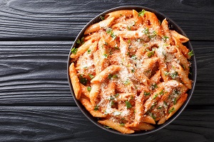 Ziti al forno (baked ziti)