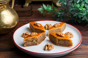 Zserbó (a Hungarian dessert)